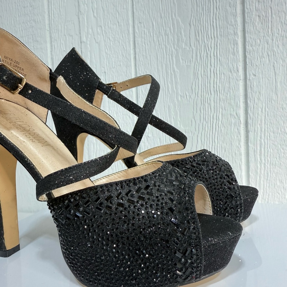 De Blossom Collection Sparkling Black Heels - Picture 3 of 9